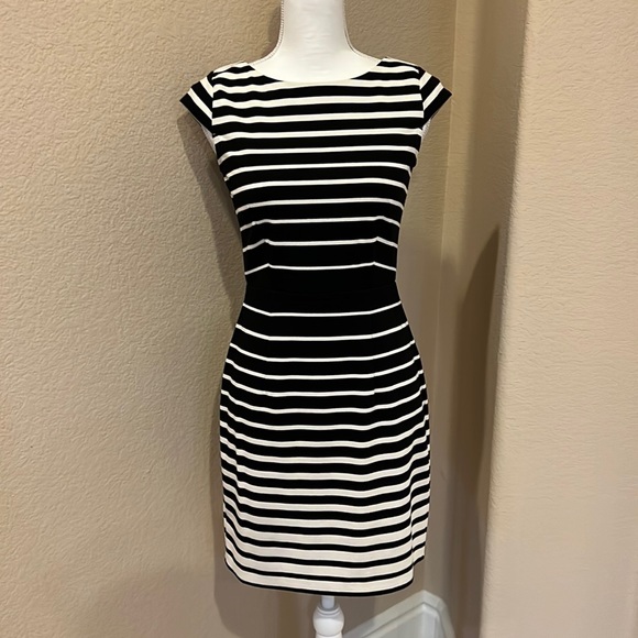 LOFT Dresses & Skirts - NWT LOFT Petite Black and White Stripe Ponte Sheath Dress